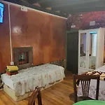 Luna Del Valle *