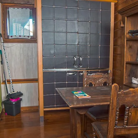 Luna Del Valle * Nueva De Llanes